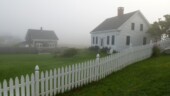 <b>Foggy House</b> - While Donna and Paul watched an island resident create colorful welcome mat form nylon rope, I wondered around a bit and took some pictures. This is the house next door. (09/07/12) Foggy House