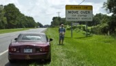 <b>State - Florida: </b>Tiring of the usual 'State Name, State Tourism Slogan, Governors Name' we tried to mix up signage for some states. Interestingly enough, while the Miata is not an Emergency Vehicle, almost every one who passed up treated it like one by moving over into the passing lane. (7/3/15) State - Florida
