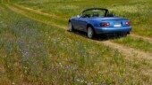 <b>Favorite - </b>Phototime Tuesday posed this question today: "Do you have a favorite photographic subject?" If you have been checking in here regularly you know what that is for me. The Miata is my equivalent of everyone else's cat. It doesn't complain about having a camera poked in its face or having to stand around waiting for me to get the settings on the camera right and it is just so darned cute. :-) (08/26/2003) Favorite