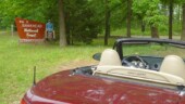 We were entering this forest, but the sign doesn't say Entering. I wonder if the other side says Leaving? Come to think of it, none say Entering… (5/12/14) National Forest - William B Bankhead