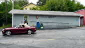 <b>Arcadia - 29320 - </b>I'm not so sure this can be classified as a trailer, but it sure looks like one. (09/02/07) Arcadia - 29320