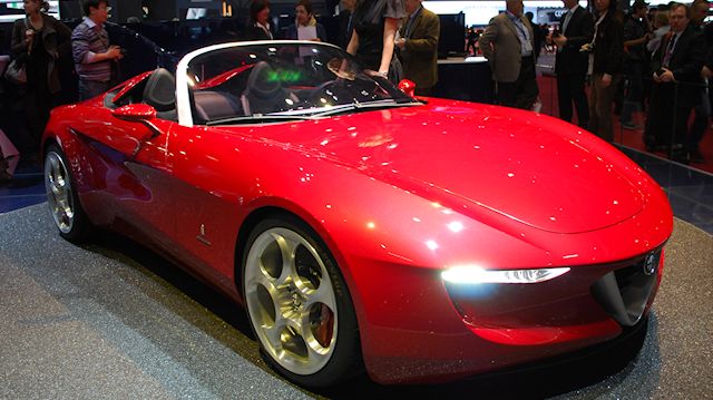 01-pininfarina-alfa