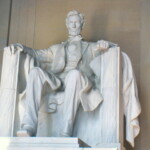 <b>Honest Abe - </b>While this statue of Mr. Lincoln by Daniel Chester French is impressive, all I see when I look at it is the final scene from the 2001 remake of the Planet of the Apes movie. (04/10/2007) Honest Abe