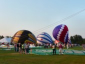 <b>More Balloons - </b>Almost all the balloons are getting inflated now. (09/09/07) More -Balloons