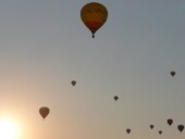 <b>10 Balloons - </b> I caught about half the whole field in this one shot. (09/09/07) 10 Balloons