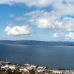 <b>Astoria Column 4 - </b>This is a panoramic shot from the observation deck of the column. Please pan to the right to see the whole image. (10/01/06) Astoria Column 4