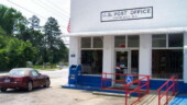 <b>Cross Hill - 29332 - </b>A very well taken care of and patriotic Post Office. My personal favorite of the dozen we visited today. (6/17/2007) Cross Hill - 29332