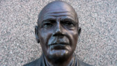 <b>Gutzon Borglum - </b>Sculptor who created Mount Rushmore. (04/12/09) Gutzon Borglum