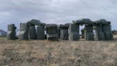 <b>Carhenge II - </b>Fields, fields, fields, junkyard, CARHENGE, fields, fields, fields.... (04/13/09) Carhenge II
