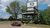 <b>Destination - World's Largest Rocking Chair:</b> A chance read in the Missouri Travel Guide led us to the town of Cuba for lunch and afterwards a little further down old Rte 66 and a visit to Fanning Route 66 Outpost and this huge rocking chair. (9/11/15) Destination - World's Largest Rocking Chair